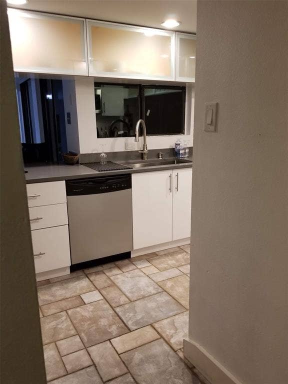 2840 Lee Street, Dallas, TX 75206 2840 Lee Street, Dallas, TX 75206