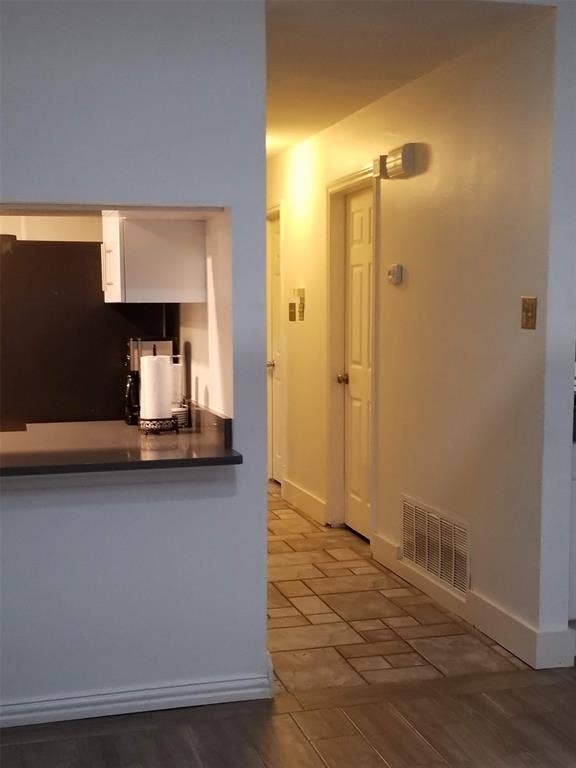 2840 Lee Street, Dallas, TX 75206 2840 Lee Street, Dallas, TX 75206
