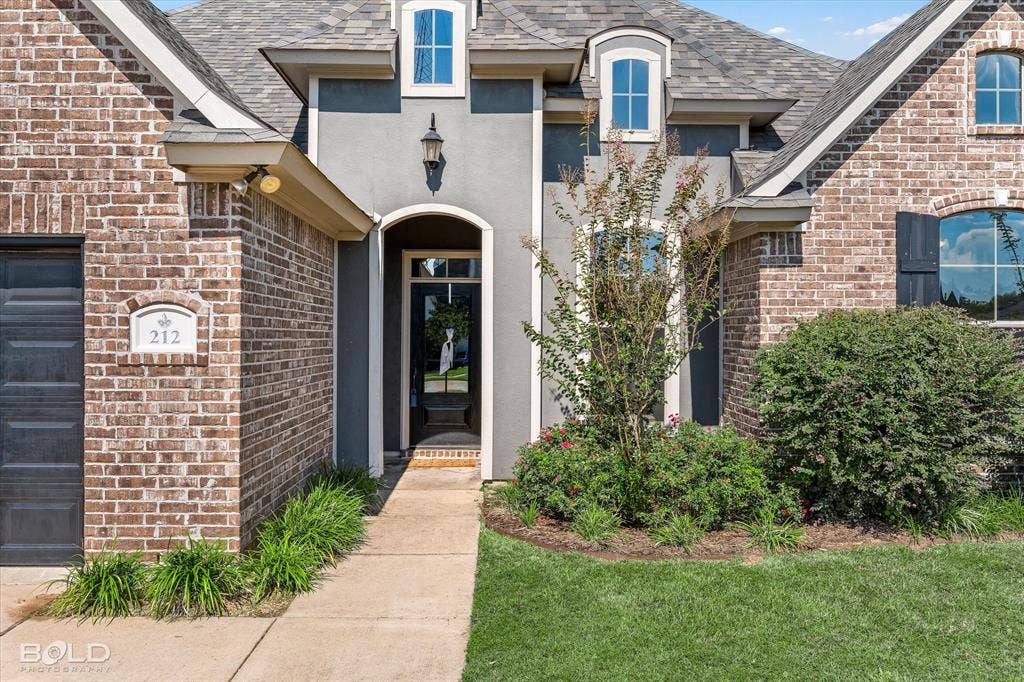 212 Panther Drive, Stonewall, LA 71078