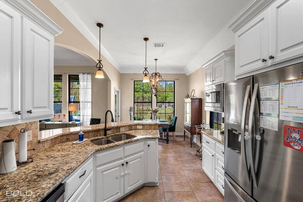 212 Panther Drive, Stonewall, LA 71078