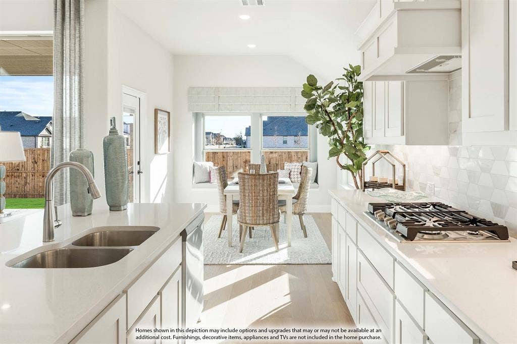 524 Pearly Top Drive, Glenn Heights, TX 75154