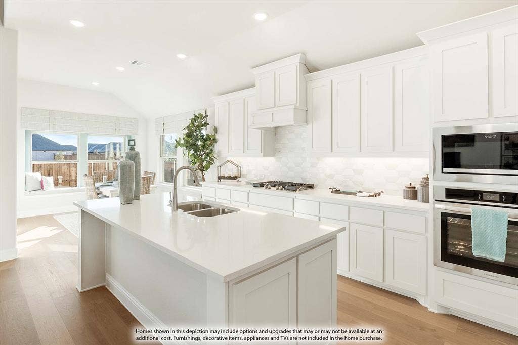 524 Pearly Top Drive, Glenn Heights, TX 75154