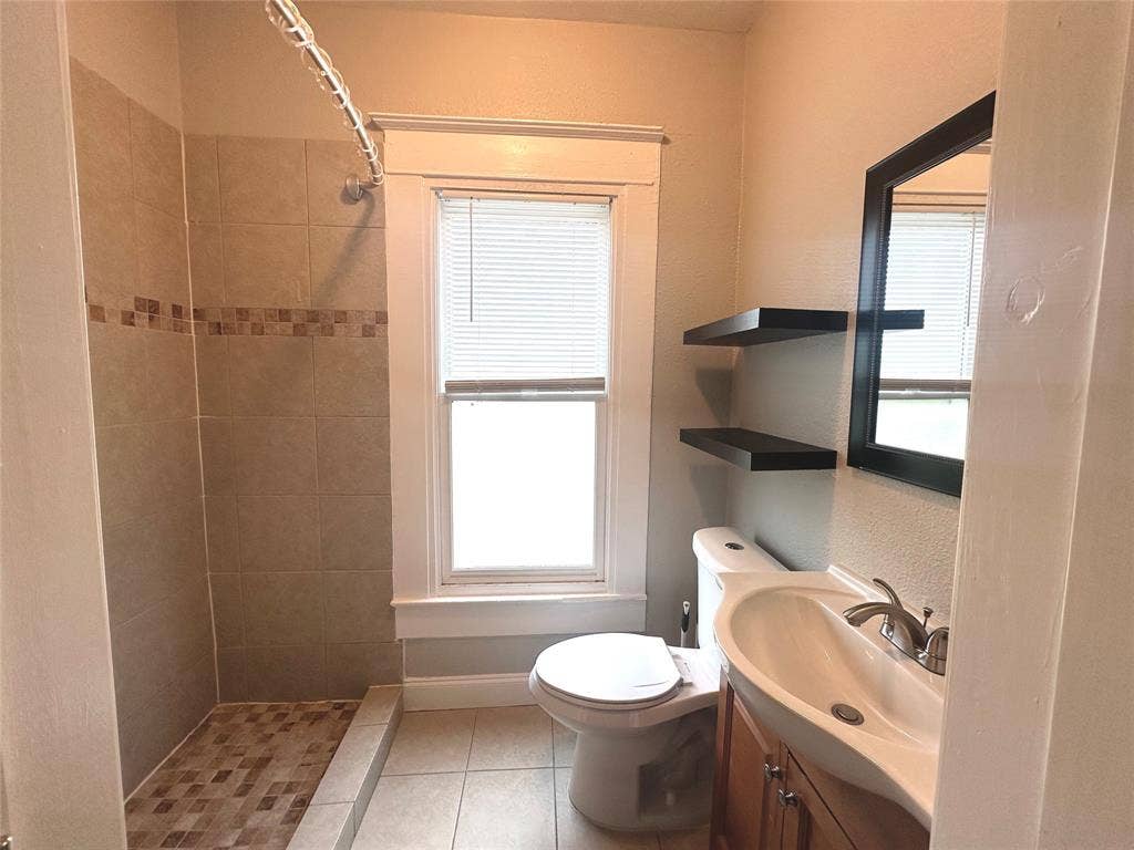4318 Junius Street, #4, Dallas, TX 75246