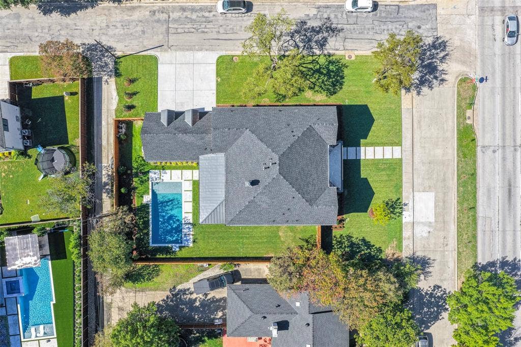 3304 Royal Lane, Dallas, TX 75229