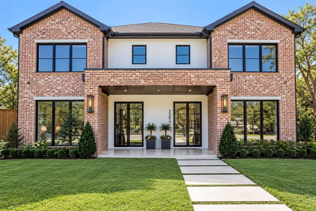 Custom Sparkman Club Estates home on oversized corner lot with inground pool and 3 car garage!
