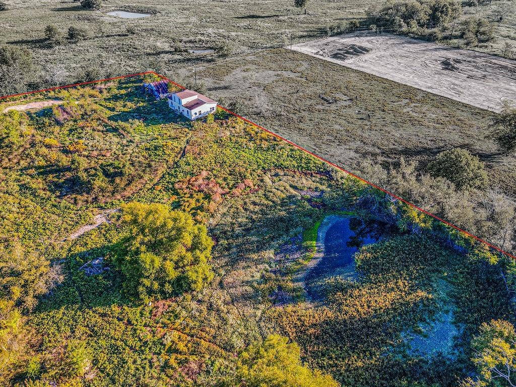 1929 County Road 122, Kaufman, TX 75142 1929 County Road 122, Kaufman, TX 75142