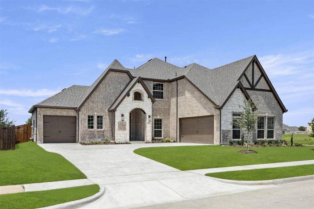 421 Curtiss Drive, Fate, TX 75087