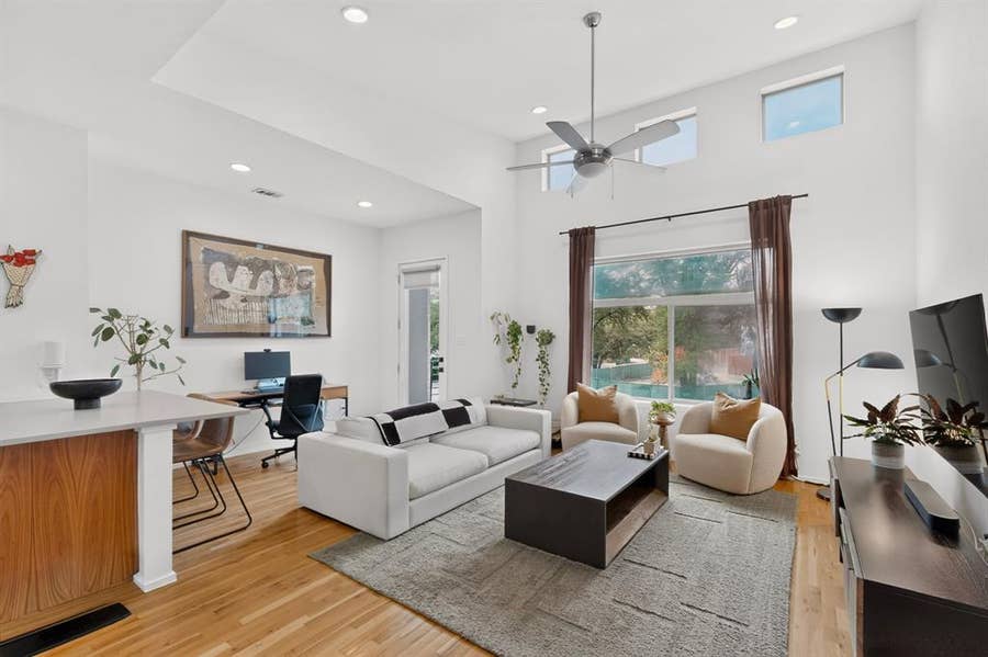 Property photo for 2006 Matilda Street, Dallas, TX