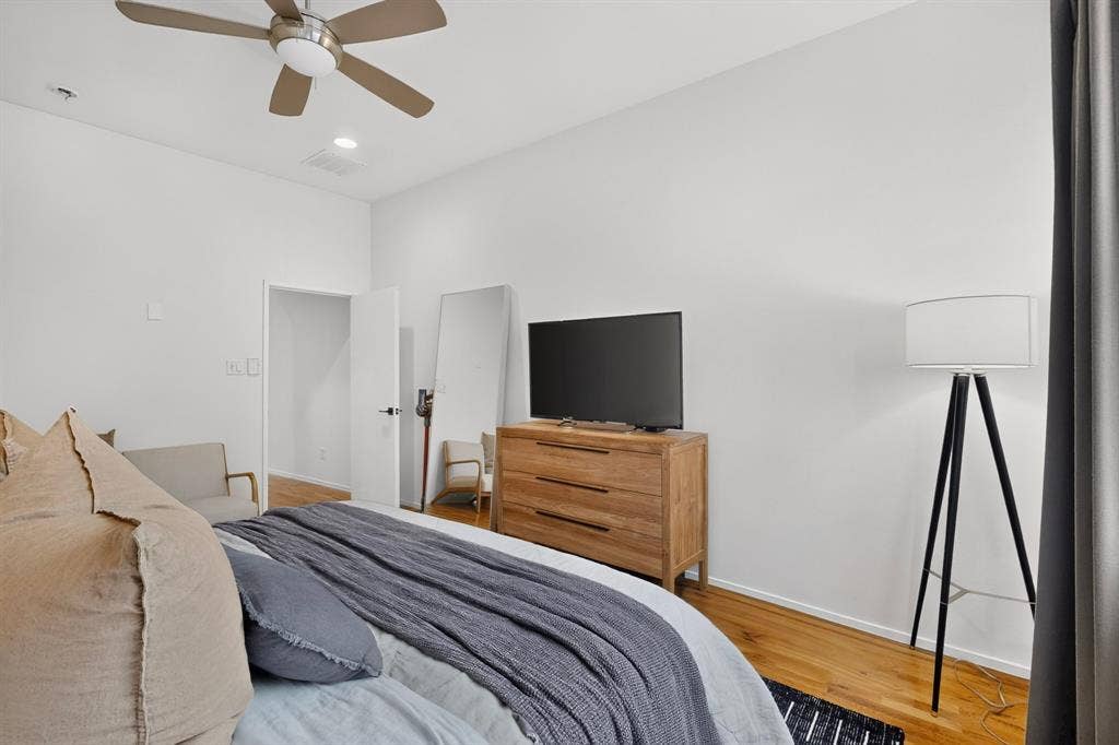 2006 Matilda Street, Dallas, TX 75206 2006 Matilda Street, Dallas, TX 75206