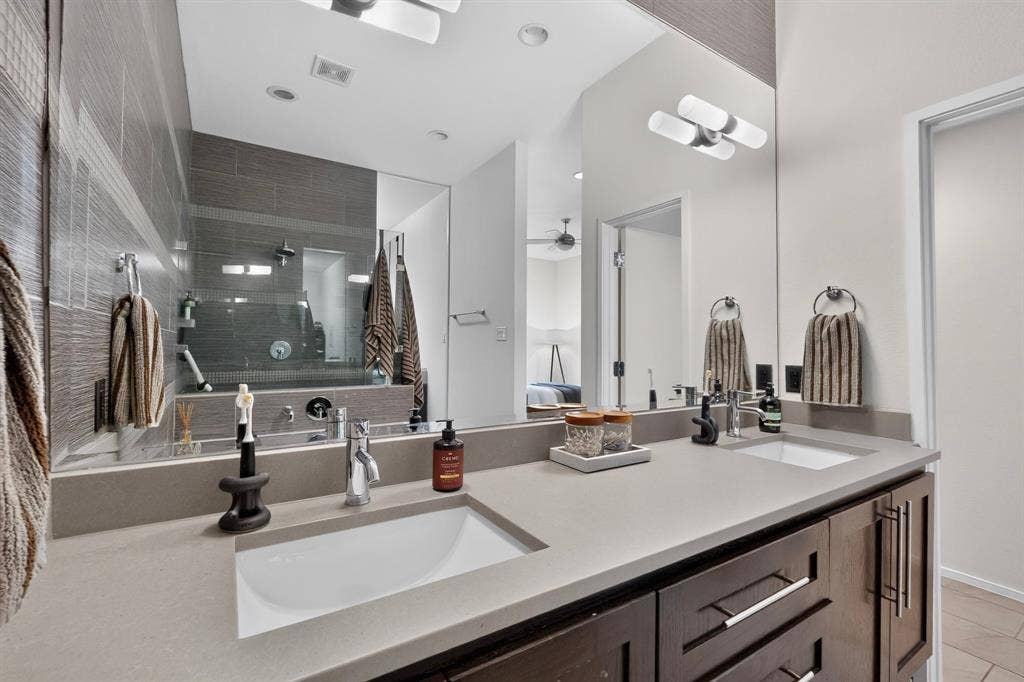 2006 Matilda Street, Dallas, TX 75206 2006 Matilda Street, Dallas, TX 75206
