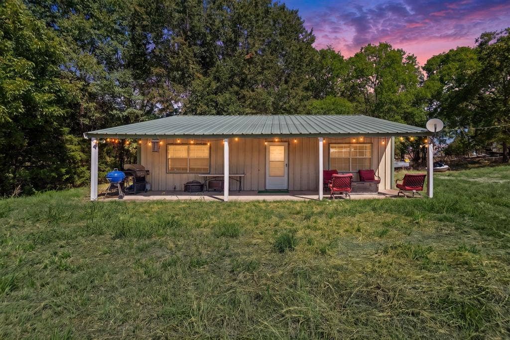 3269 Callaway Lane, Quinlan, TX 75474