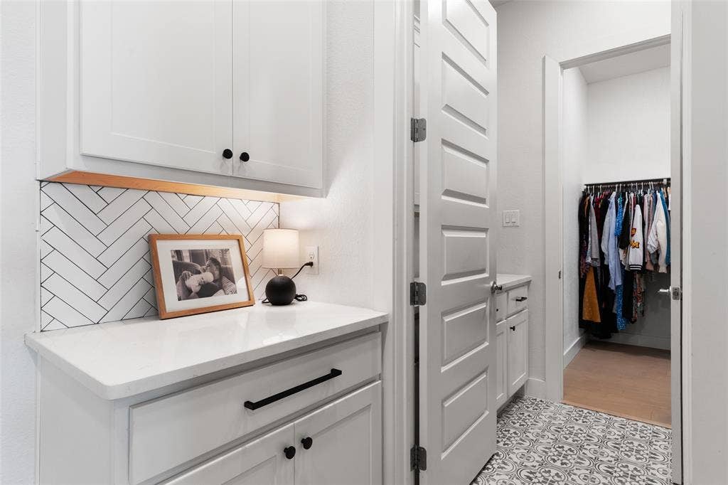Mud Room near Laundry Room