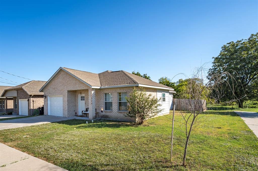 3315 Pickett Street, Greenville, TX 75401 3315 Pickett Street, Greenville, TX 75401