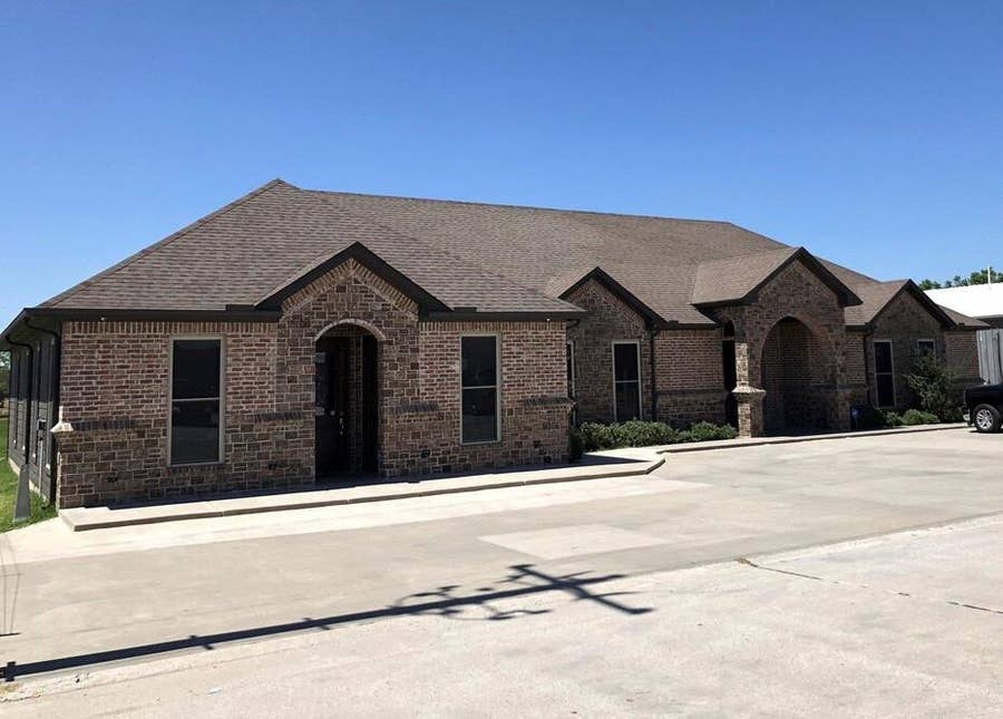 Property photo for 911 E Mcdonald Drive, Pilot Point, TX
