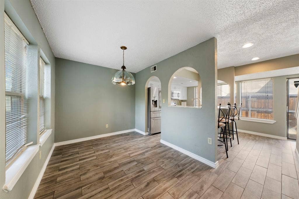 8560 Park Lane, #88/165, Dallas, TX 75231 8560 Park Lane, #88/165, Dallas, TX 75231