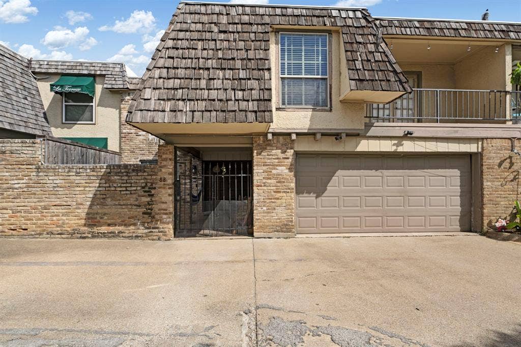 8560 Park Lane, #88/165, Dallas, TX 75231 8560 Park Lane, #88/165, Dallas, TX 75231