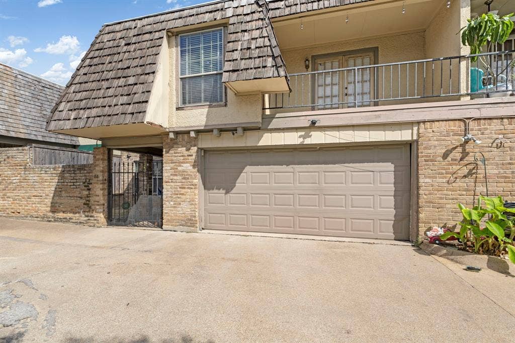 8560 Park Lane, #88/165, Dallas, TX 75231 8560 Park Lane, #88/165, Dallas, TX 75231