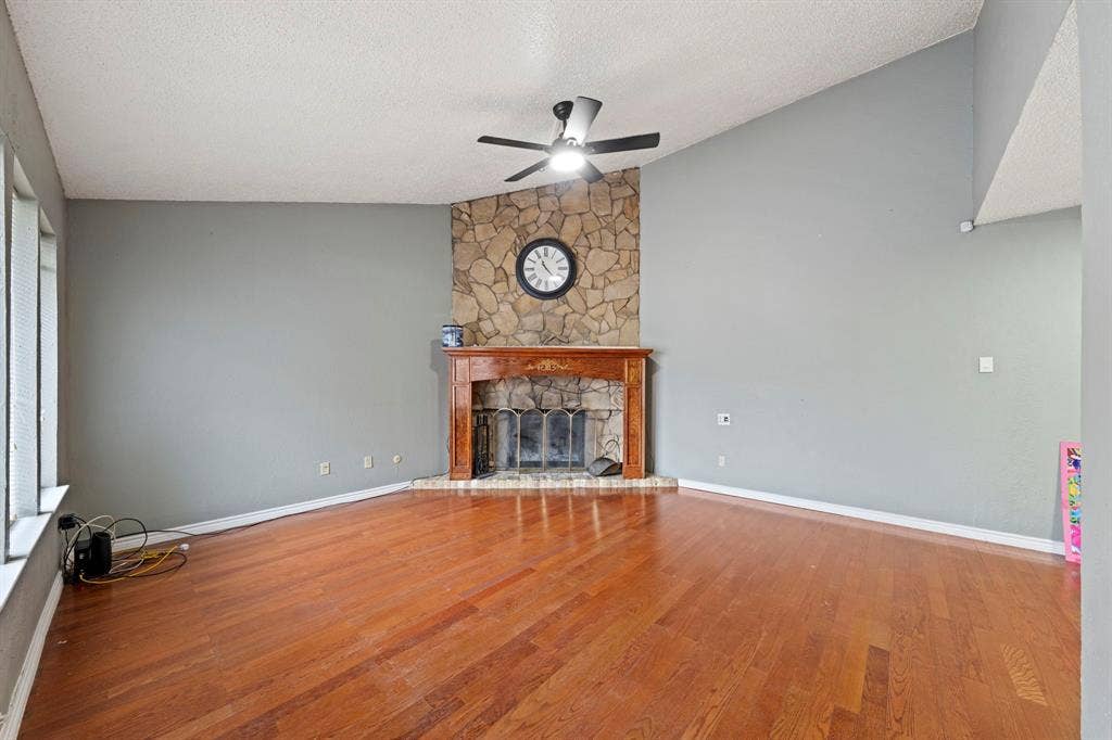 8560 Park Lane, #88/165, Dallas, TX 75231 8560 Park Lane, #88/165, Dallas, TX 75231
