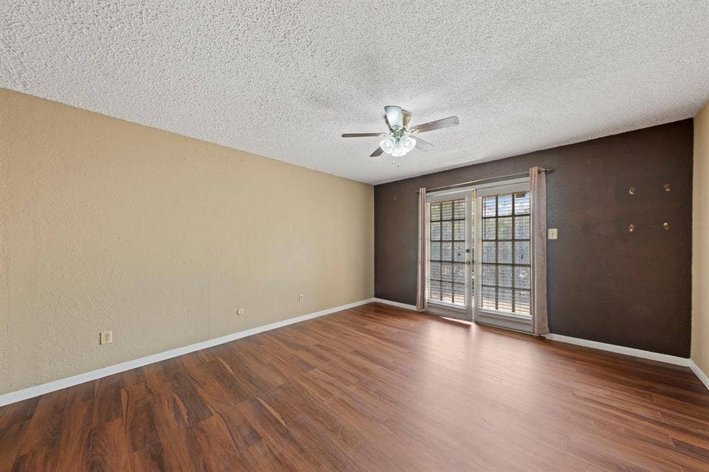 8560 Park Lane, #88/165, Dallas, TX 75231 8560 Park Lane, #88/165, Dallas, TX 75231