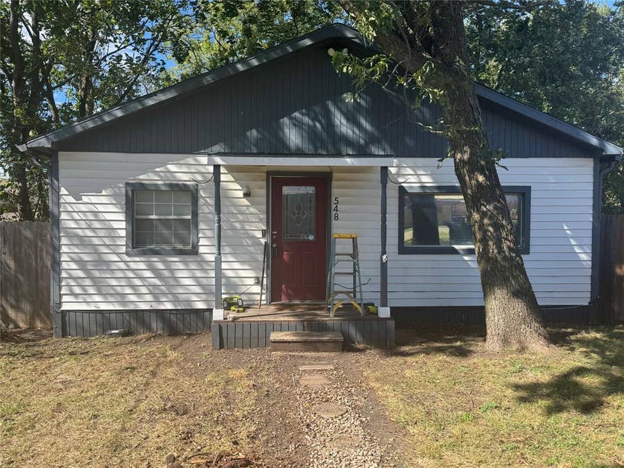Property photo for 548 Miller Lane, Van Alstyne, TX