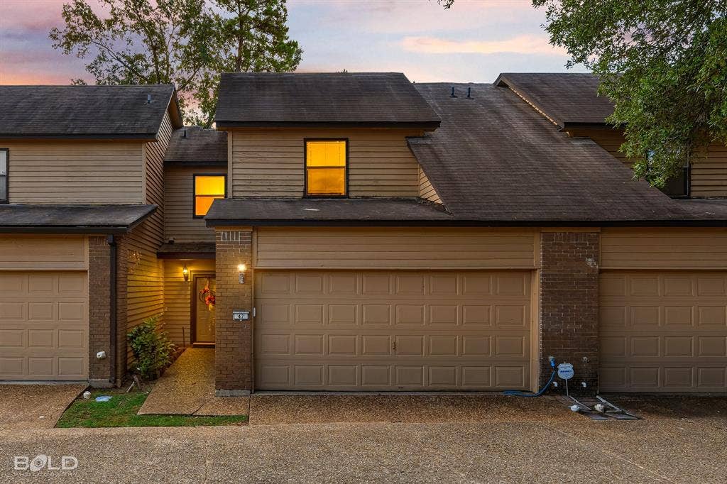5640 S Lakeshore Drive, #47, Shreveport, LA 71119 5640 S Lakeshore Drive, #47, Shreveport, LA 71119