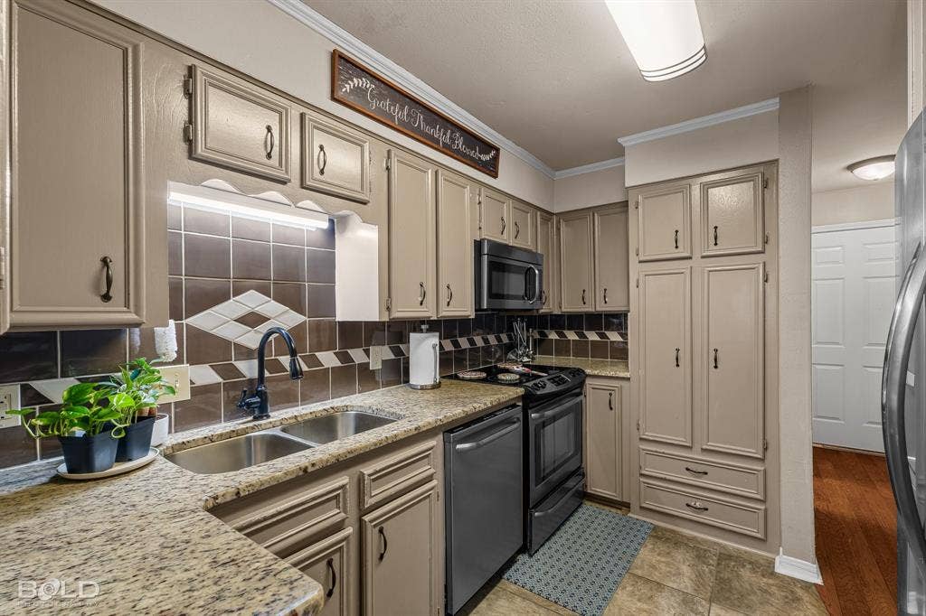 5640 S Lakeshore Drive, #47, Shreveport, LA 71119 5640 S Lakeshore Drive, #47, Shreveport, LA 71119