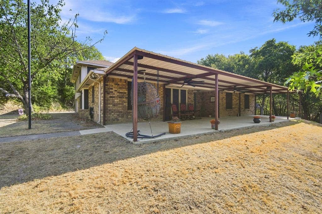 2815 Bells Chapel Road, Waxahachie, TX 75165 2815 Bells Chapel Road, Waxahachie, TX 75165