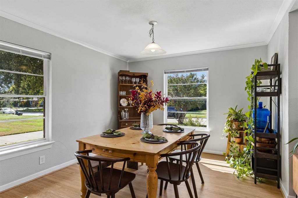 9507 Ash Creek Drive, Dallas, TX 75228