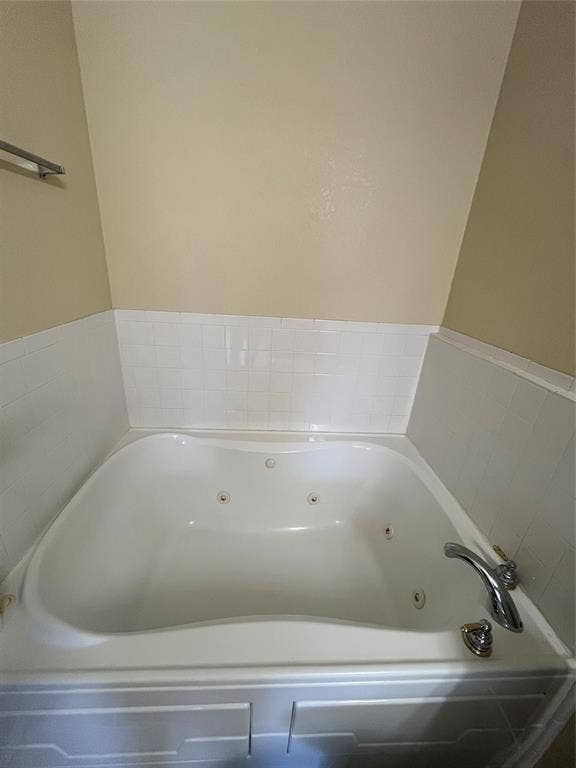 829 Shoreline Drive, West Tawakoni, TX 75474 829 Shoreline Drive, West Tawakoni, TX 75474