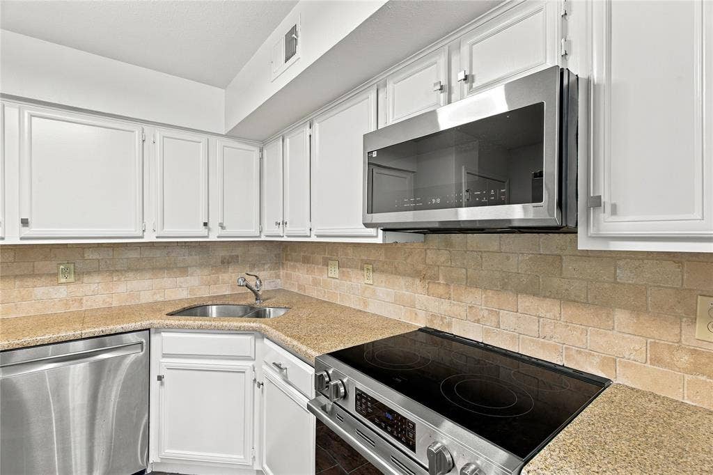 15151 Berry Trail, #1505, Dallas, TX 75248 15151 Berry Trail, #1505, Dallas, TX 75248