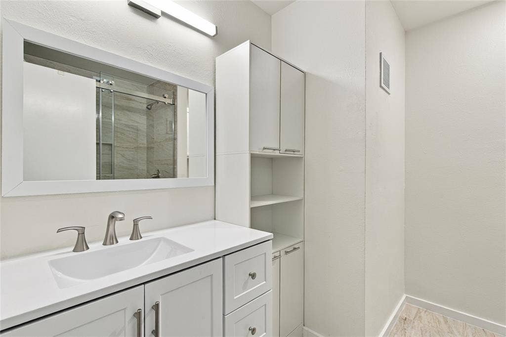 15151 Berry Trail, #1505, Dallas, TX 75248 15151 Berry Trail, #1505, Dallas, TX 75248