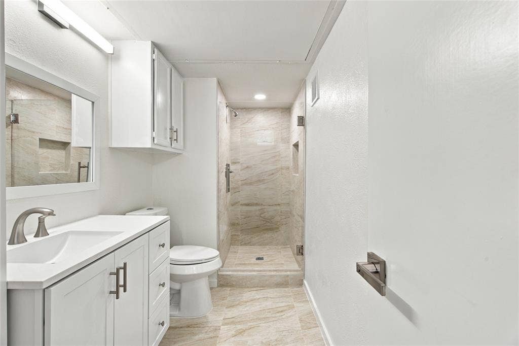 15151 Berry Trail, #1505, Dallas, TX 75248 15151 Berry Trail, #1505, Dallas, TX 75248