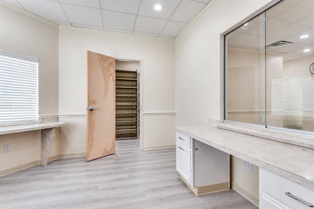 601 Westpark Way, #100, Euless, TX 76040