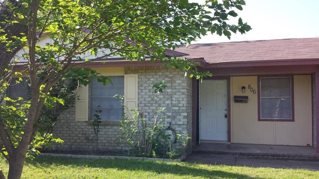 806 Northshore Drive, Garland, TX 75040 806 Northshore Drive, Garland, TX 75040