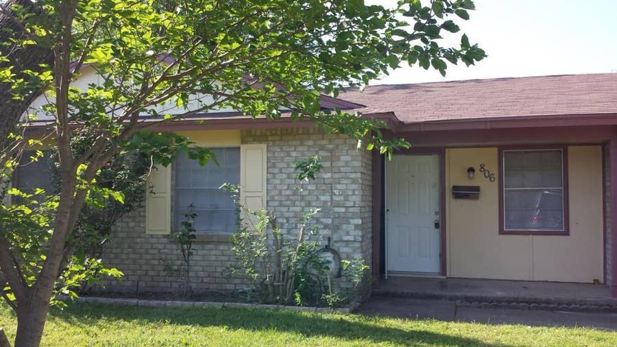 Property photo for 806 N Shore Drive, Garland, TX