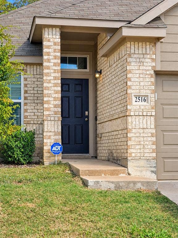 2516 Prickly Pine Trail, Fort Worth, TX 76123