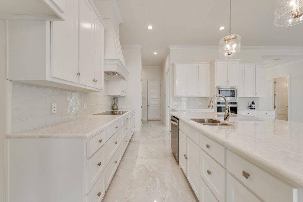 1424 Silent Springs Drive, Fort Worth, TX 76052