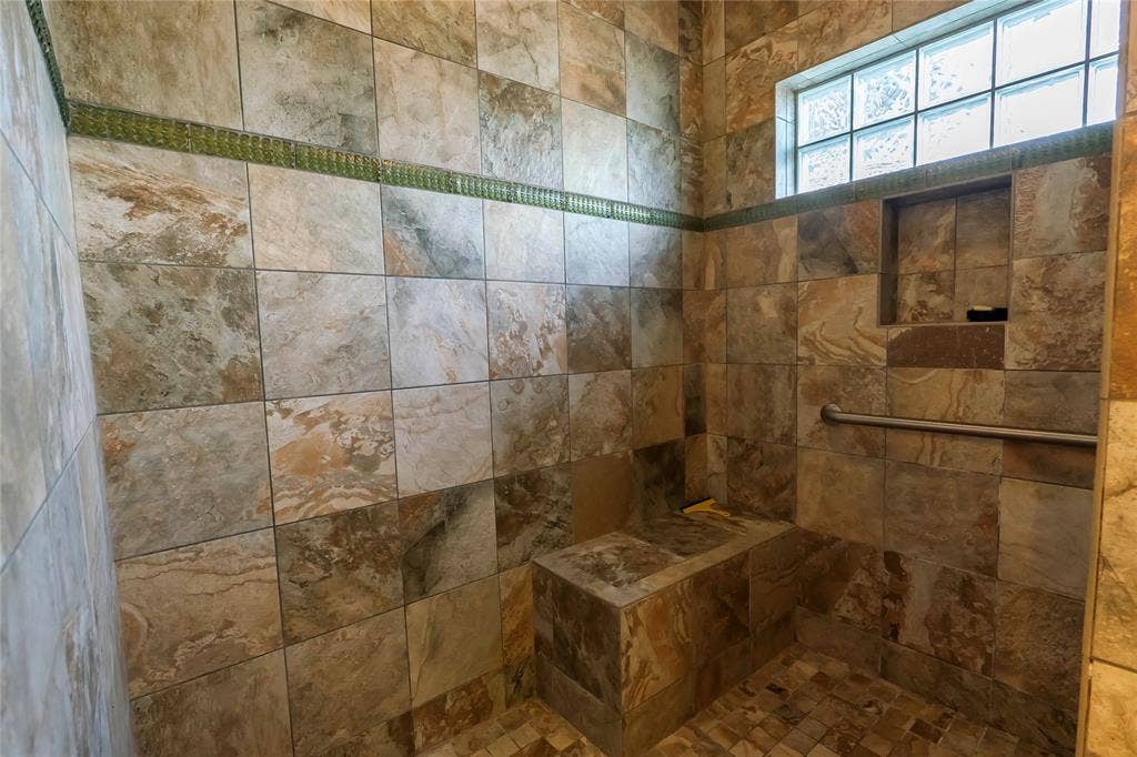 206 Poplar Street, Nocona, TX 76255