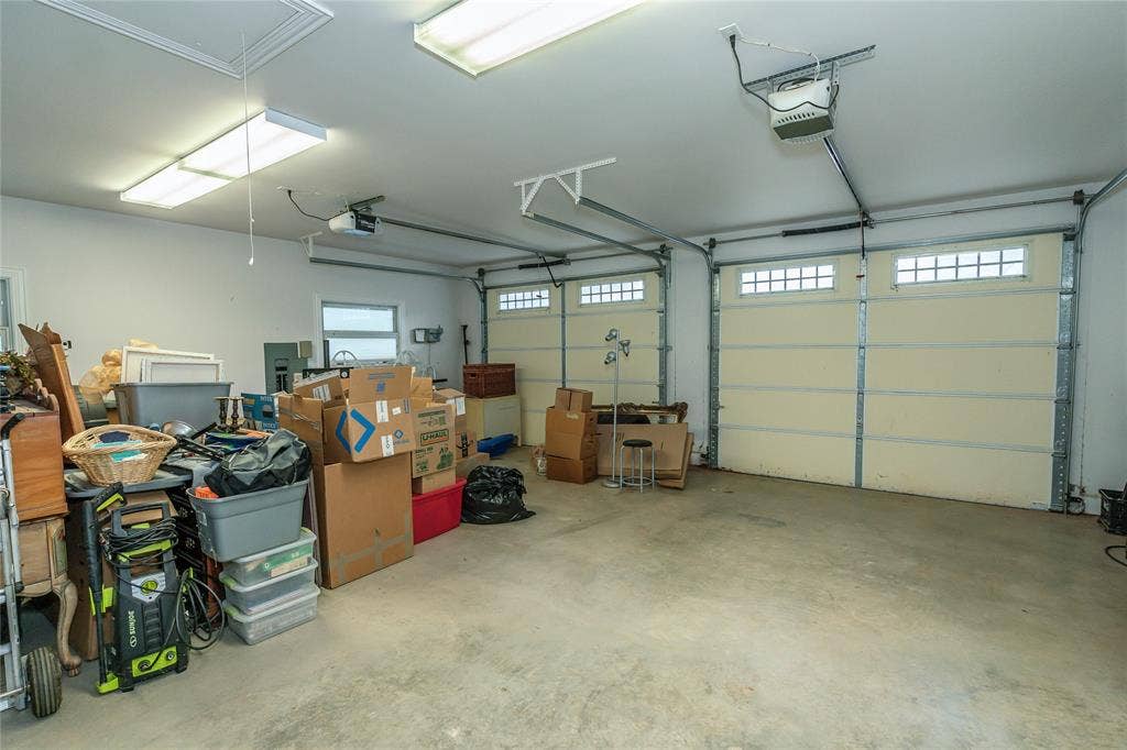206 Poplar Street, Nocona, TX 76255