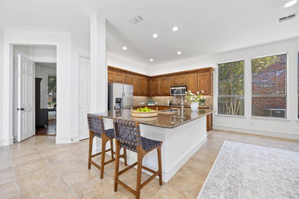 5731 Noble Oak Lane, Frisco, TX 75033 5731 Noble Oak Lane, Frisco, TX 75033