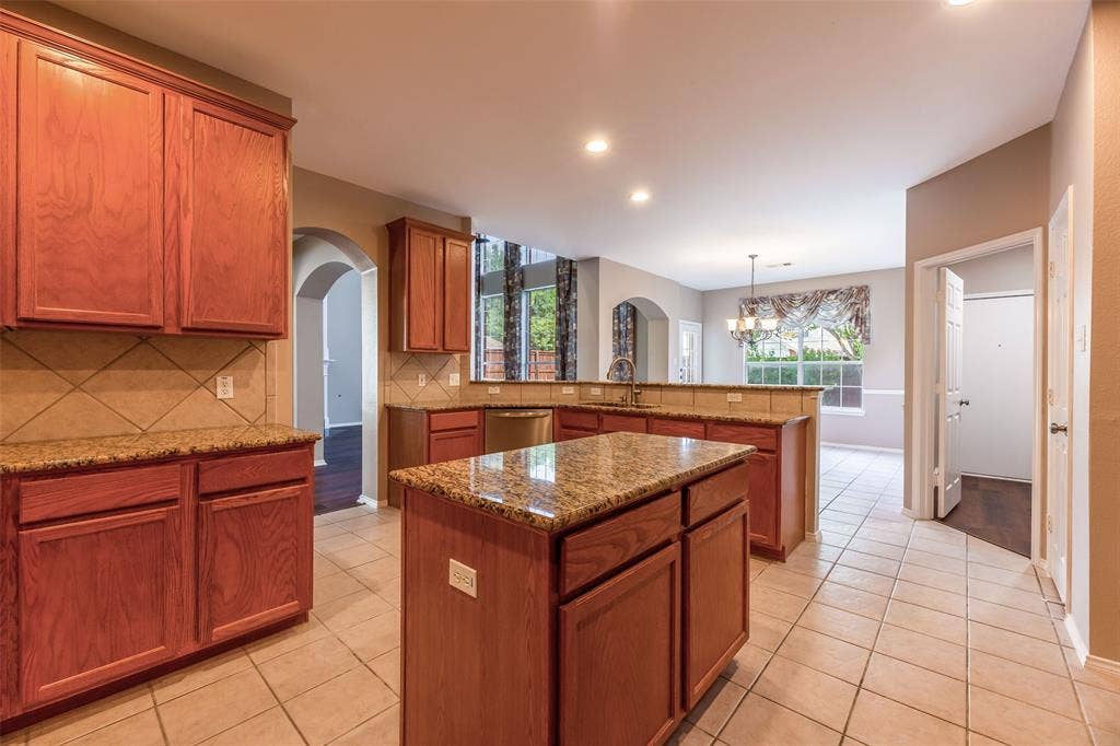 9673 Sean, Frisco, TX 75035