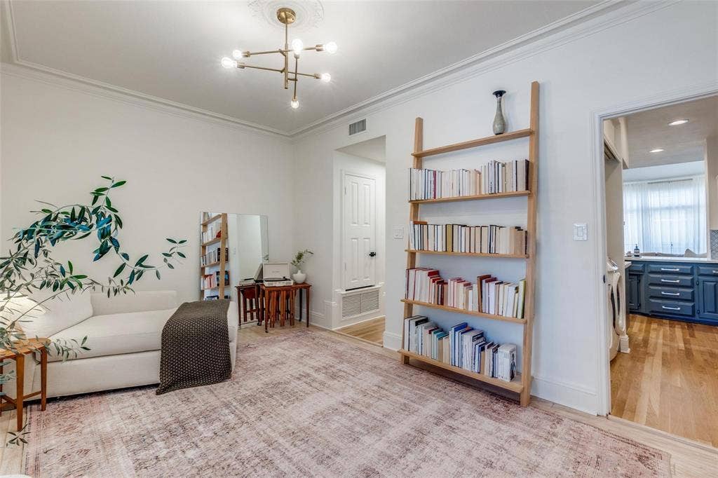 4030 Gilbert Avenue, #11, Dallas, TX 75219
