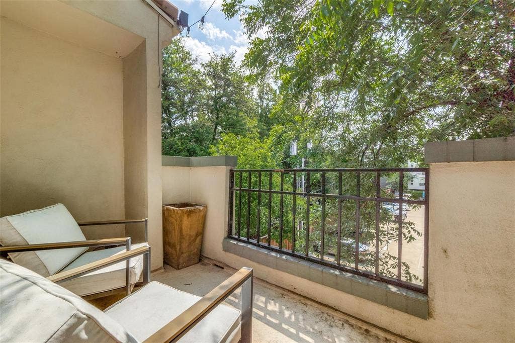 4030 Gilbert Avenue, #11, Dallas, TX 75219