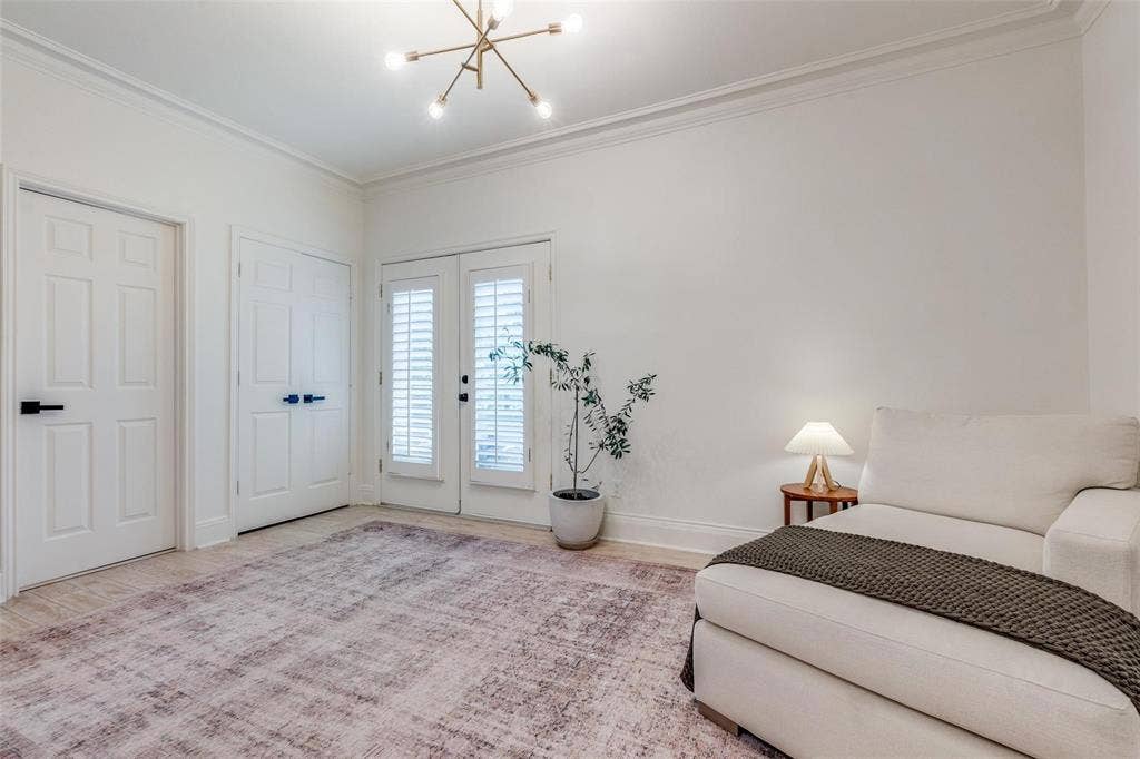 4030 Gilbert Avenue, #11, Dallas, TX 75219