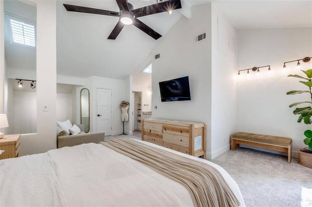 4030 Gilbert Avenue, #11, Dallas, TX 75219