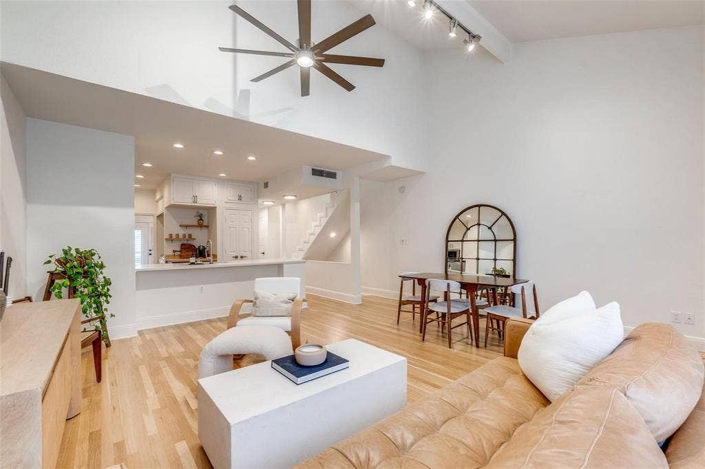 4030 Gilbert Avenue, #11, Dallas, TX 75219