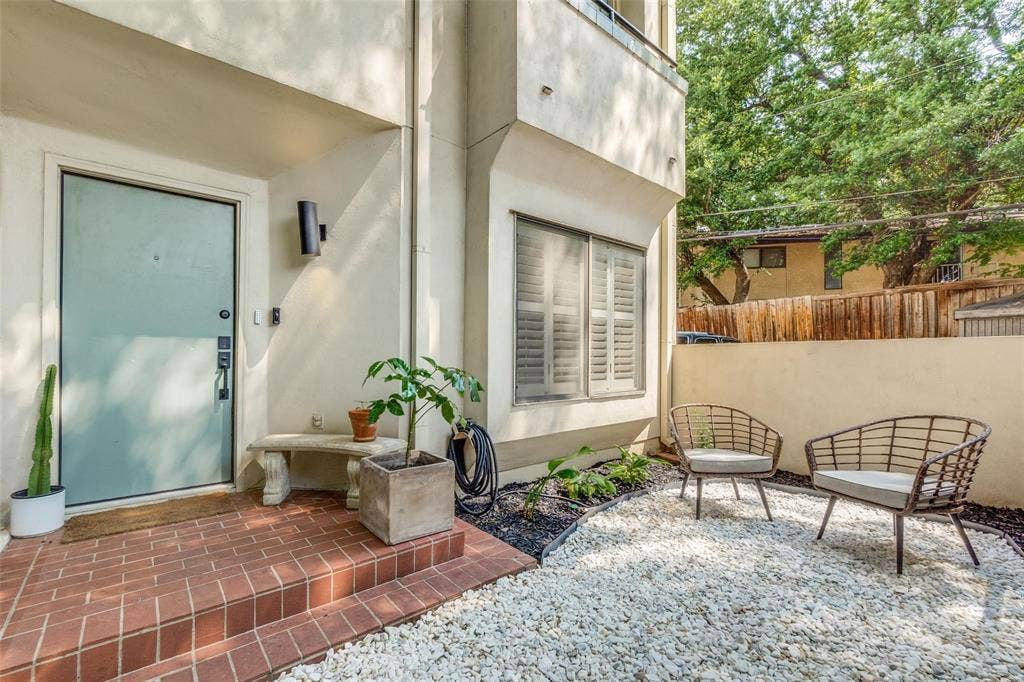 4030 Gilbert Avenue, #11, Dallas, TX 75219
