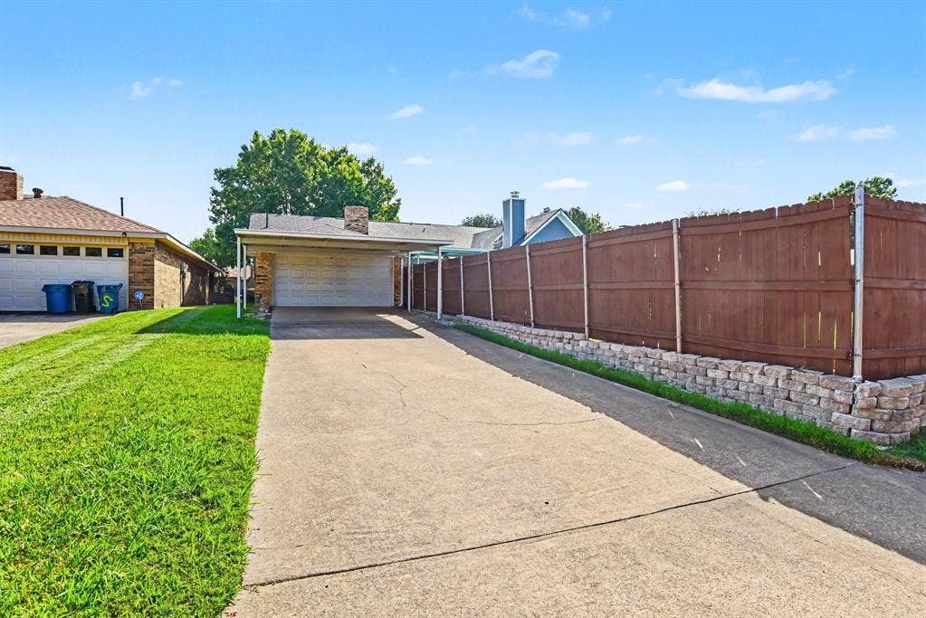 337 E Grubb Drive, Mesquite, TX 75149 337 E Grubb Drive, Mesquite, TX 75149