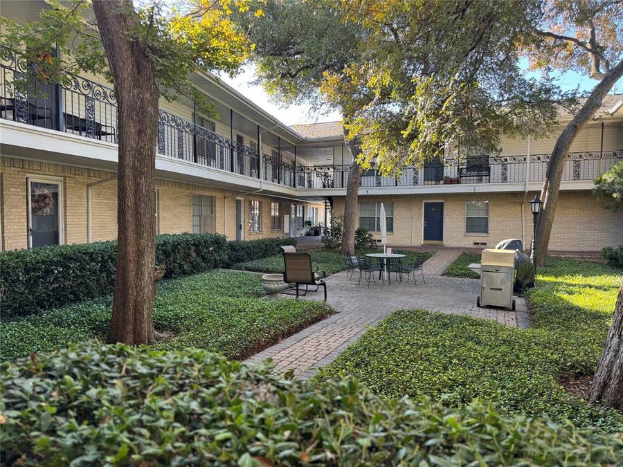 Property photo for 5818 E University Boulevard, #108, Dallas, TX
