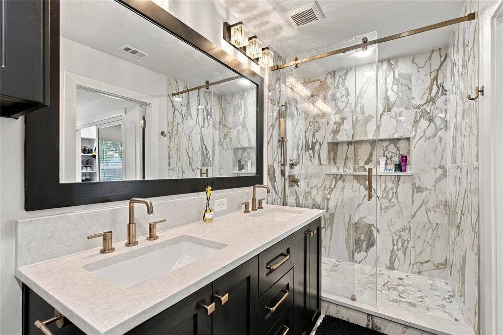 1239 S Waverly Drive, Dallas, TX 75208